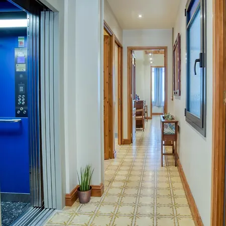 Gran Pis Modernista - Residencial I Centric - 112m2 1r خيرونا